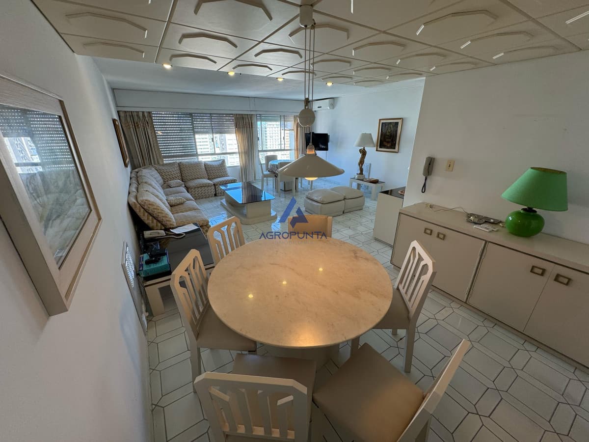 Venta Apartamento 3 Dormitorios Punta del Este