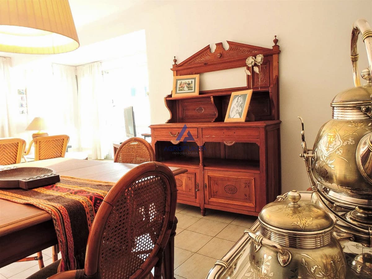 Apartamento en Peninsula, 3 dormitorios *