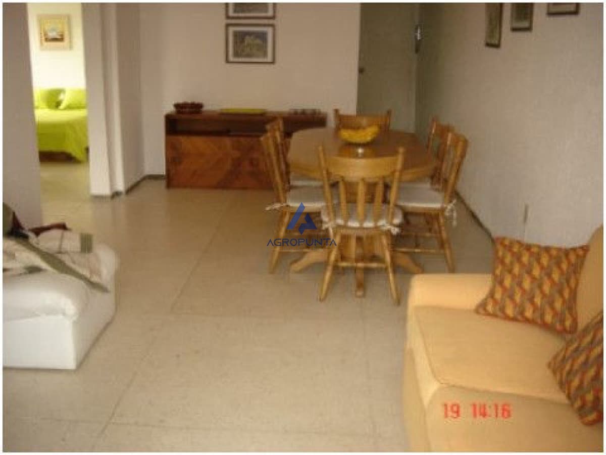 Apartamento en Peninsula, 2 dormitorios *