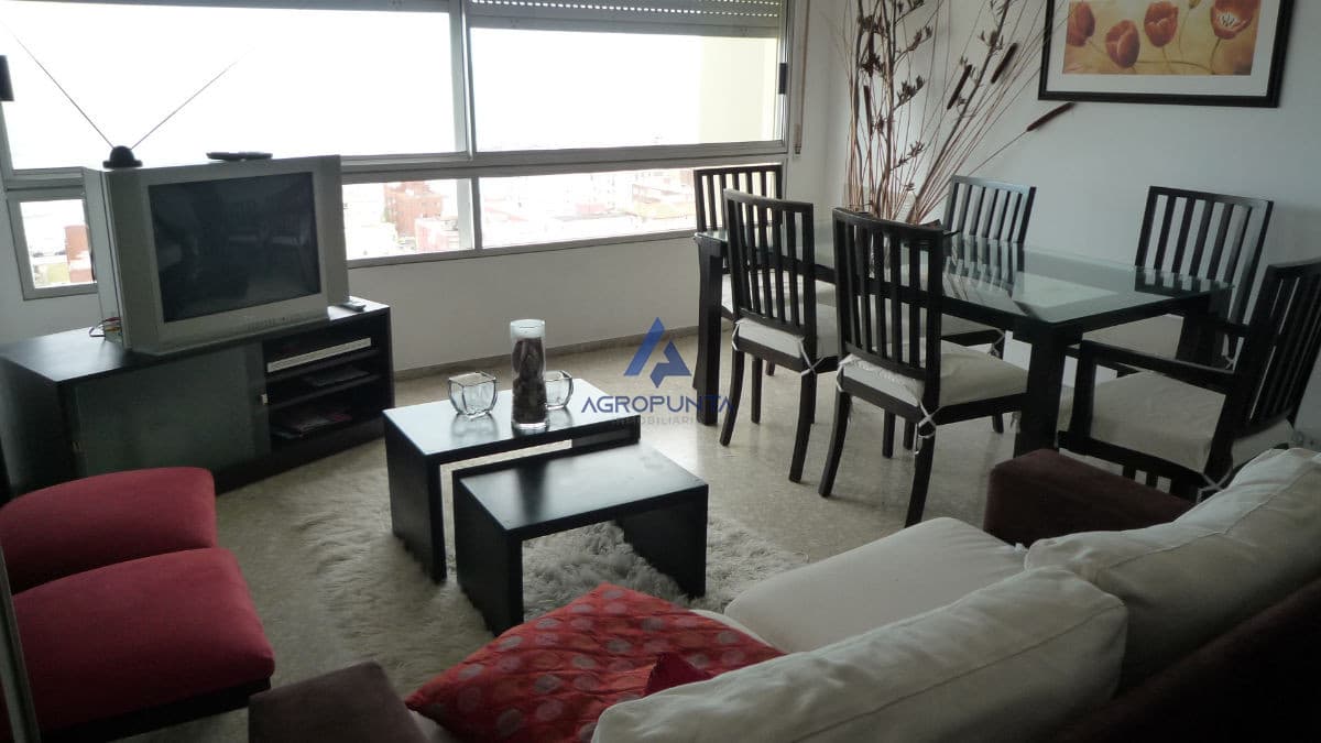 Apartamento en Peninsula, 3 dormitorios *