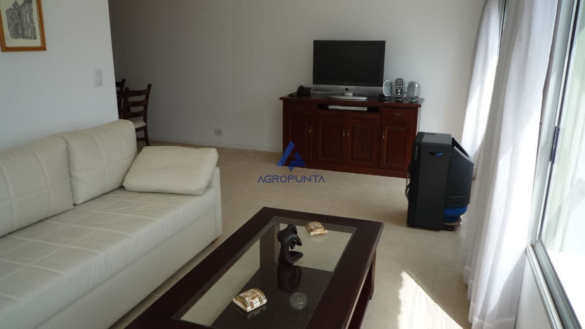 Apartamento en Peninsula, 2 dormitorios *