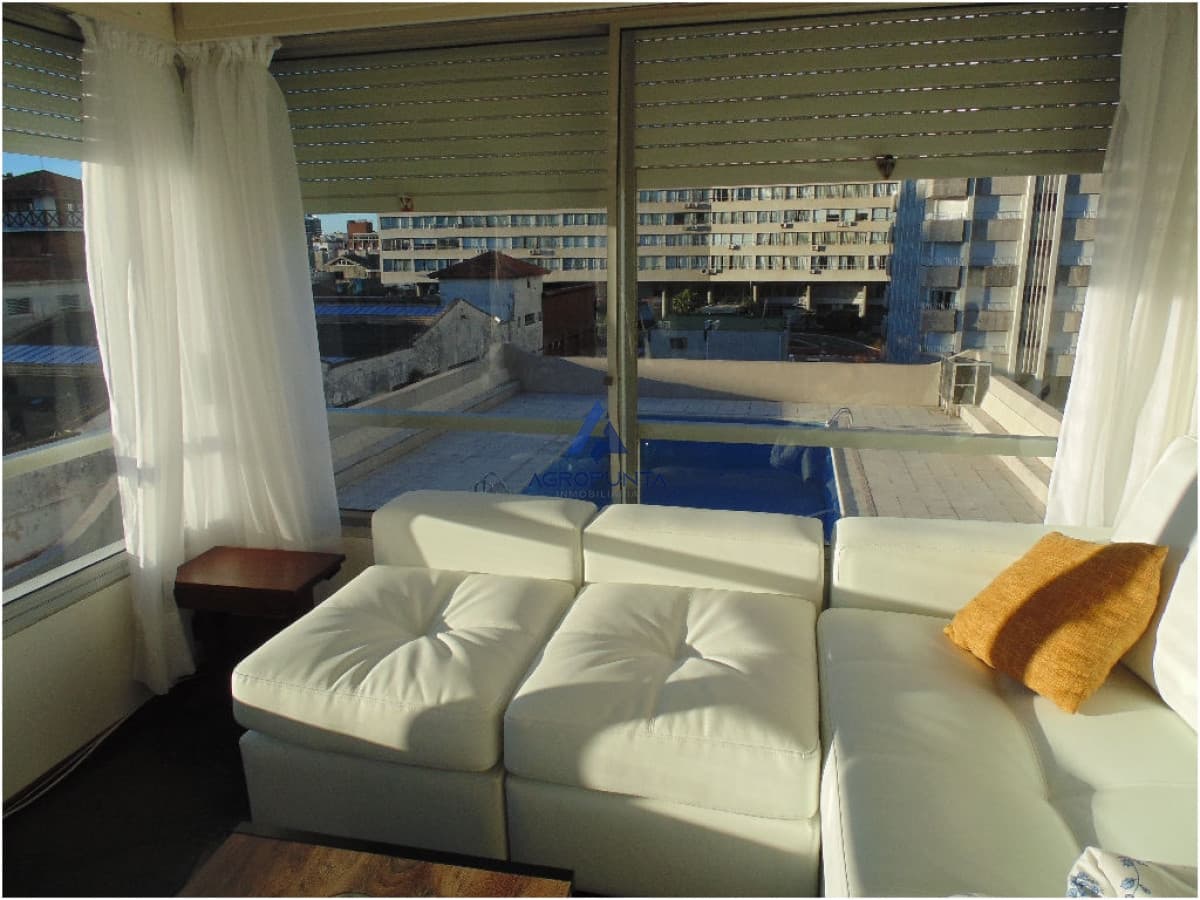 Apartamento en Peninsula, 2 dormitorios *