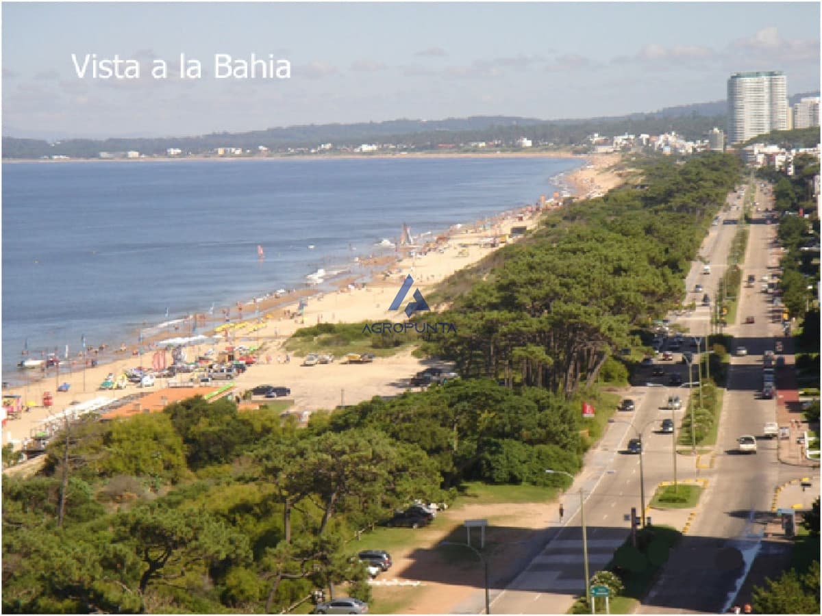 Apartamento en Mansa, 3 dormitorios *
