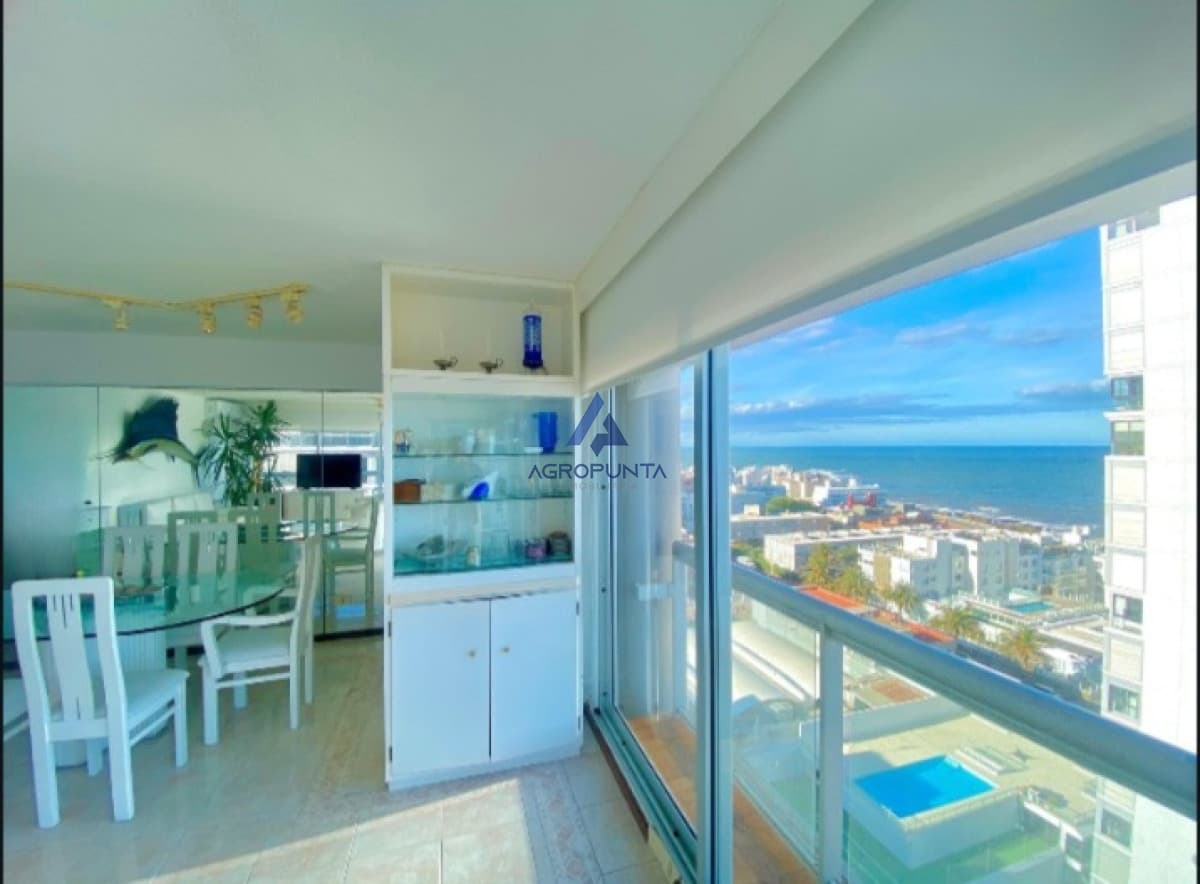 Apartamento en Venta 3 dormitorios Península