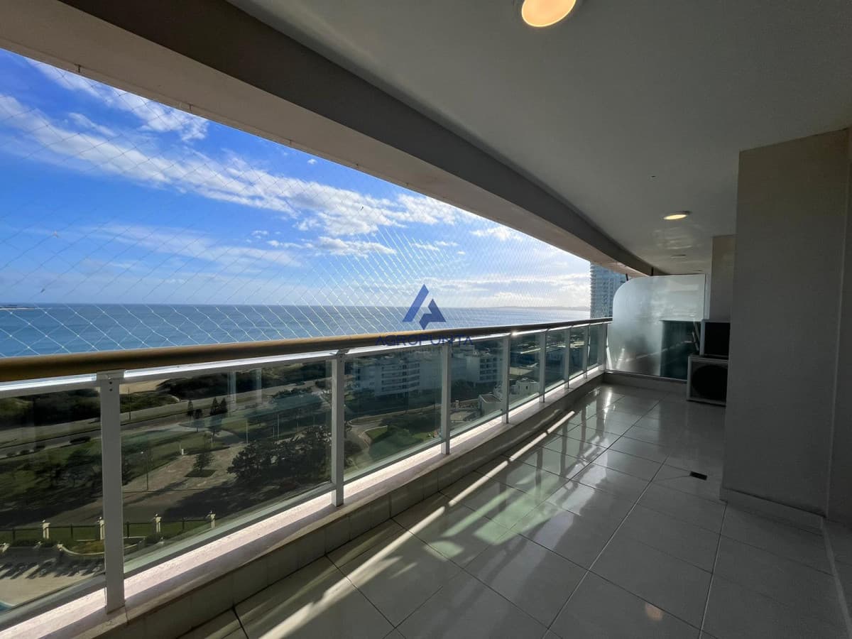 Apartamento en Mansa, 3 dormitorios