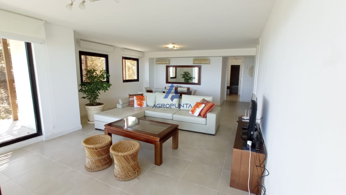 Apartamento a la venta en Punta Ballena 1 Dormitorio