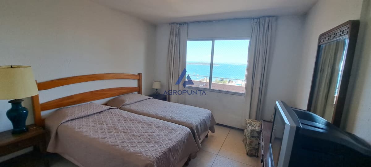 Apartamento en la península 1 dormitorio y medio a la venta