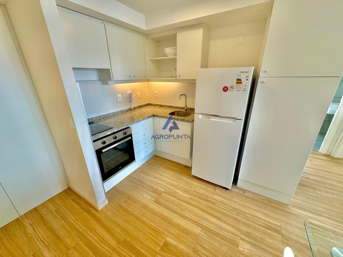 Apartamento en Venta Punta del Este 2 Dormitorios Terraza
