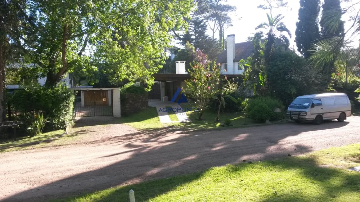 Alquiler Casa en Mansa 3 dormitorios en Punta del Este  -