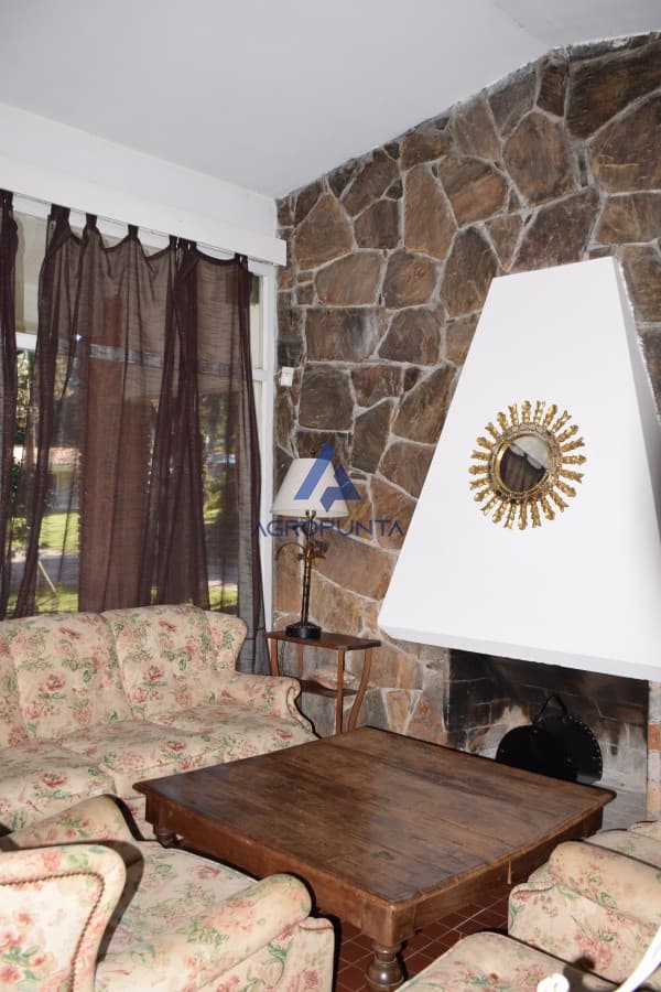 Casa en Lugano, 4 dormitorios *  -