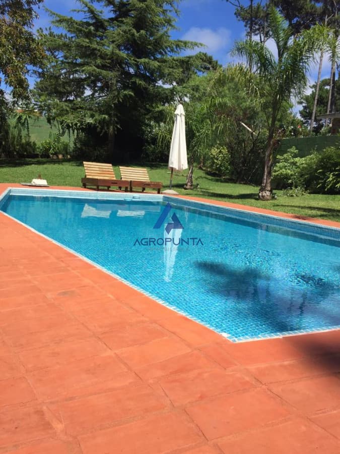 Casa en San Rafael, 4 dormitorios *  -