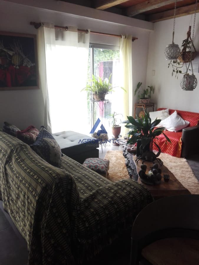 Casa en El Tesoro, 4 dormitorios *  -
