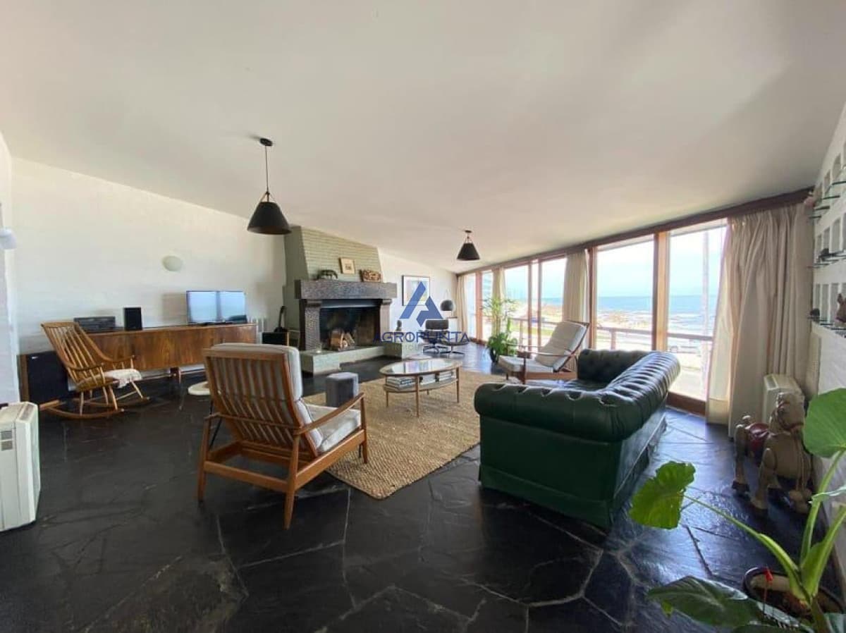 Hermosa casa de 5 dormitorios