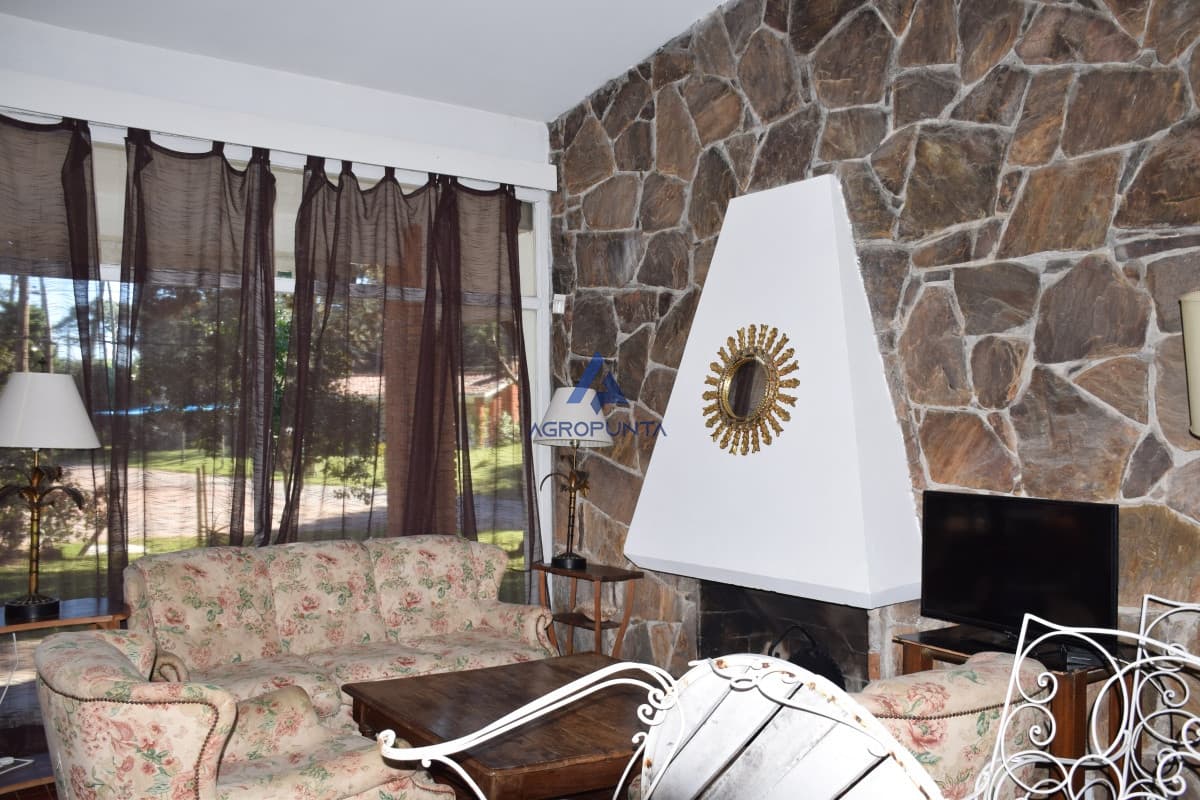 Casa en Lugano, 4 dormitorios *  -