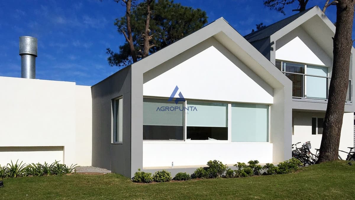 Casa a estrenar en Jose Ignacio