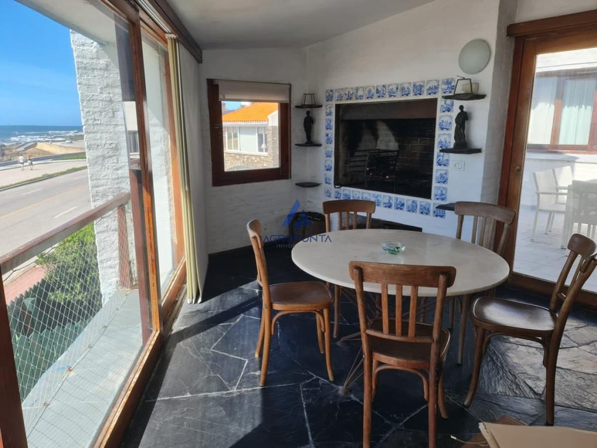 Hermosa casa de 5 dormitorios