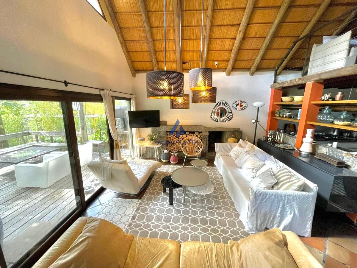 Casa en Venta y alquiler temporal en Montoya