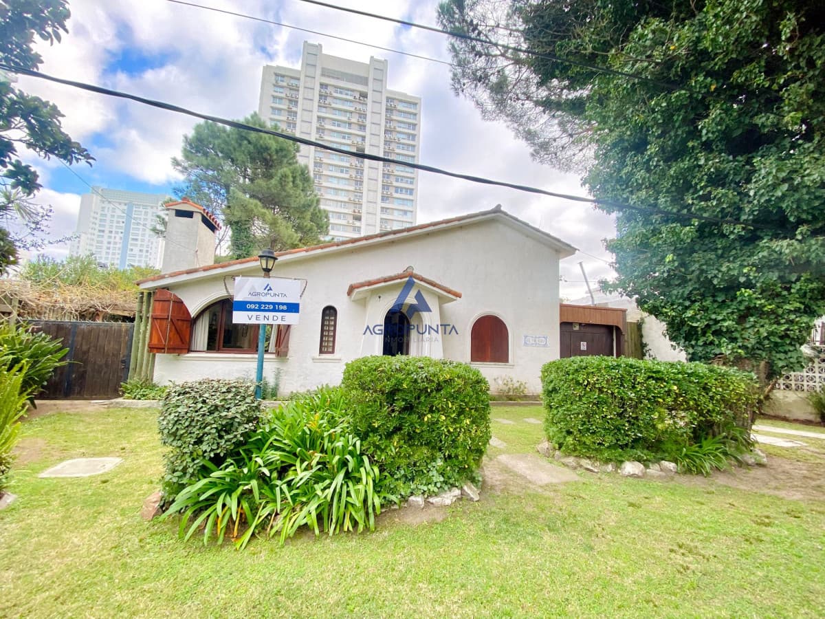 Casa a la venta 4 Dormitorios Punta del Este Mansa