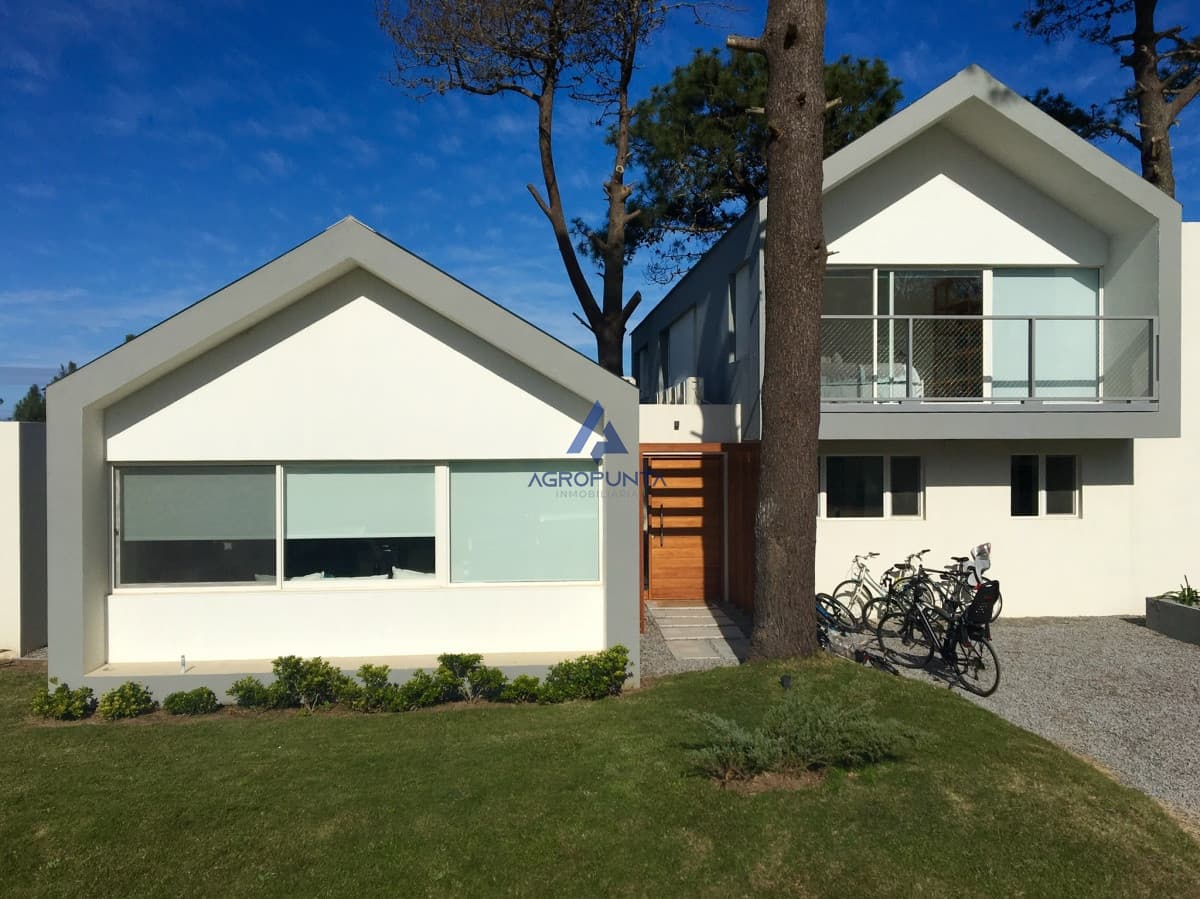 Casa a estrenar en Jose Ignacio