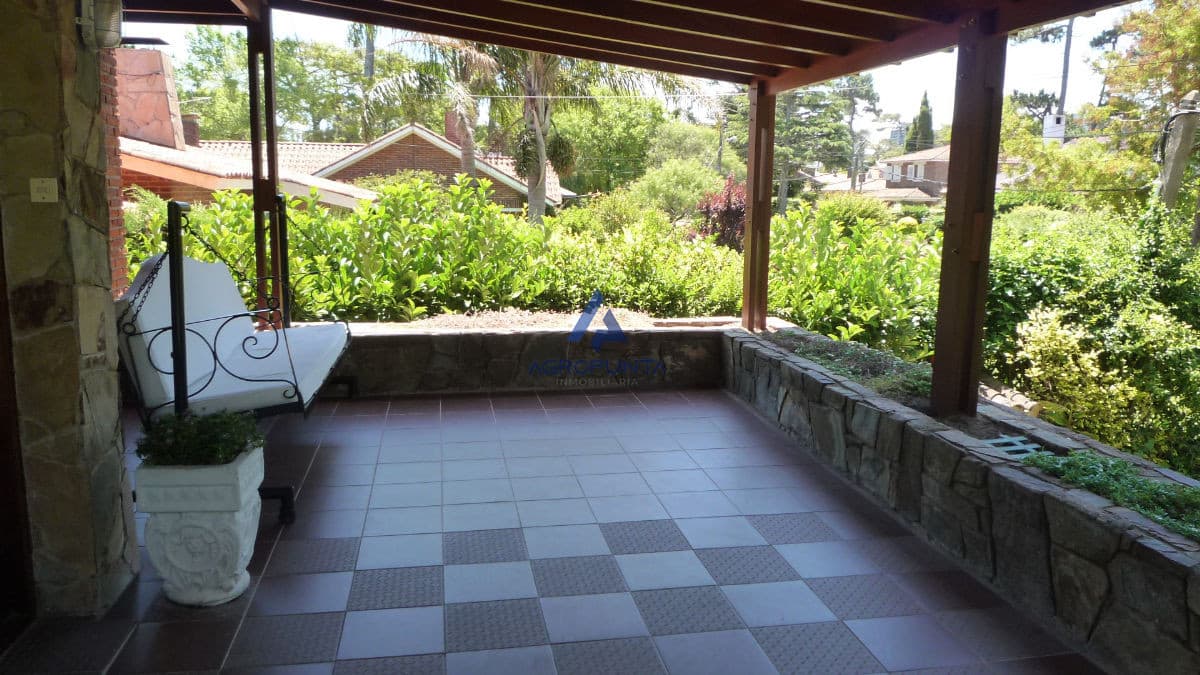 Casa en Mansa, 3 dormitorios *  -