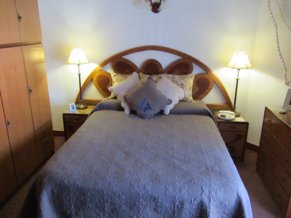 Casa en Mansa, 2 dormitorios *  -