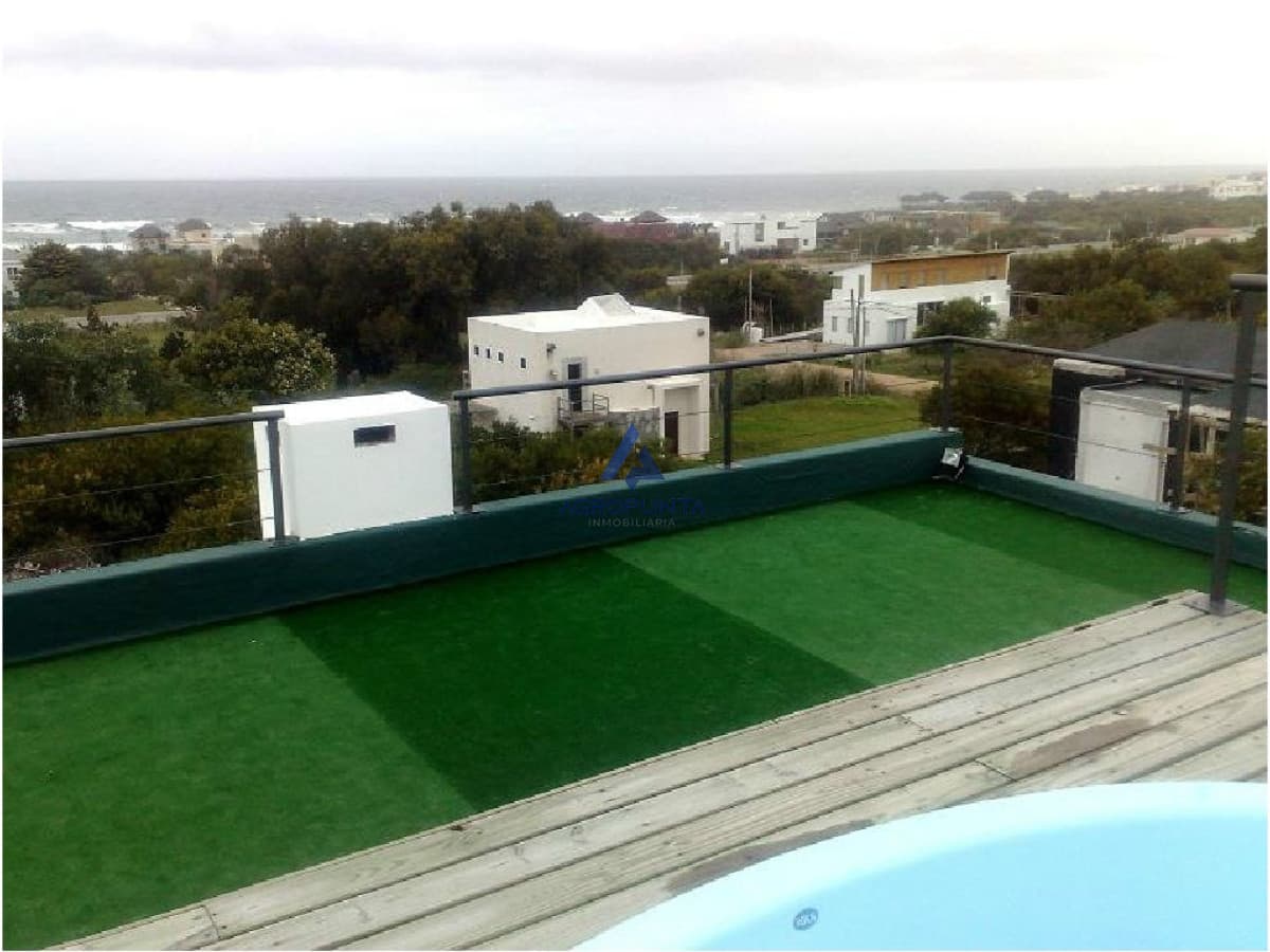 Casa en Punta Piedras, 3 dormitorios
