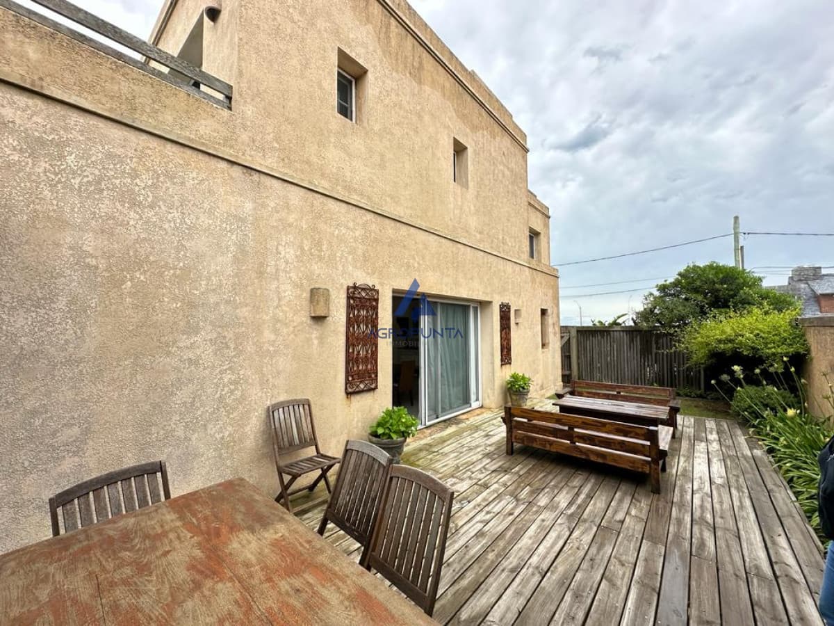 Casa en Peninsula, 4 dormitorios *  -