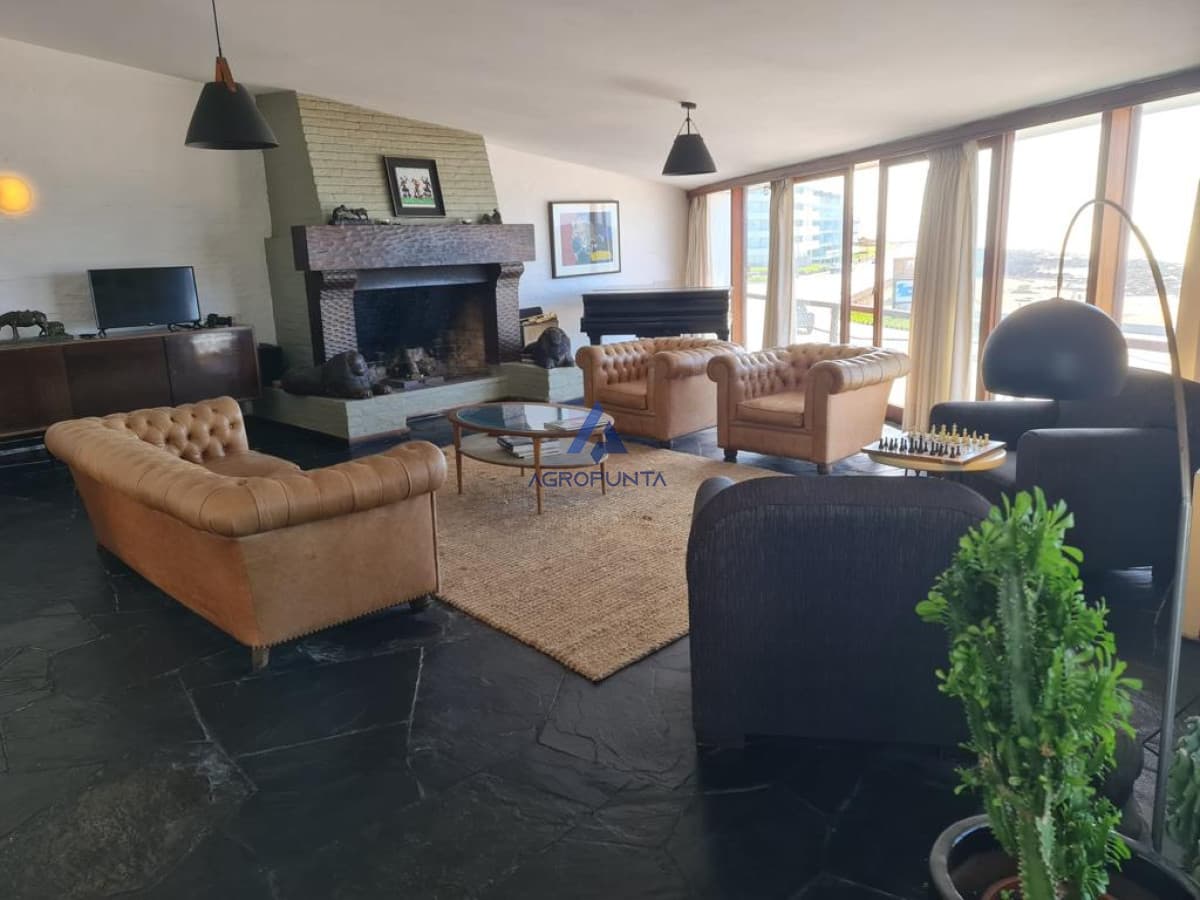 Hermosa casa de 5 dormitorios