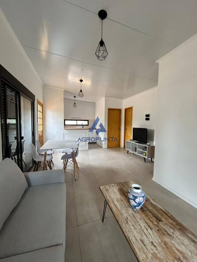 Venta o Alquiler temporal Casa en La Barra 2 Dormitorios