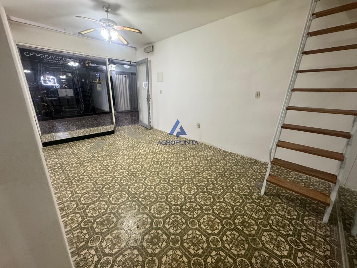 ALQUILER LOCAL COMERCIAL PUNTA DEL ESTE  -