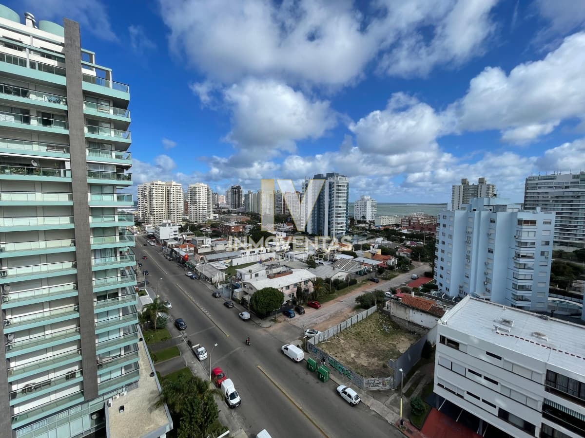 Moderno apartamento en Punta Del Este