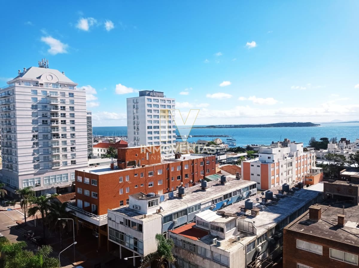 Apartamento en Peninsula, 2 dormitorios *