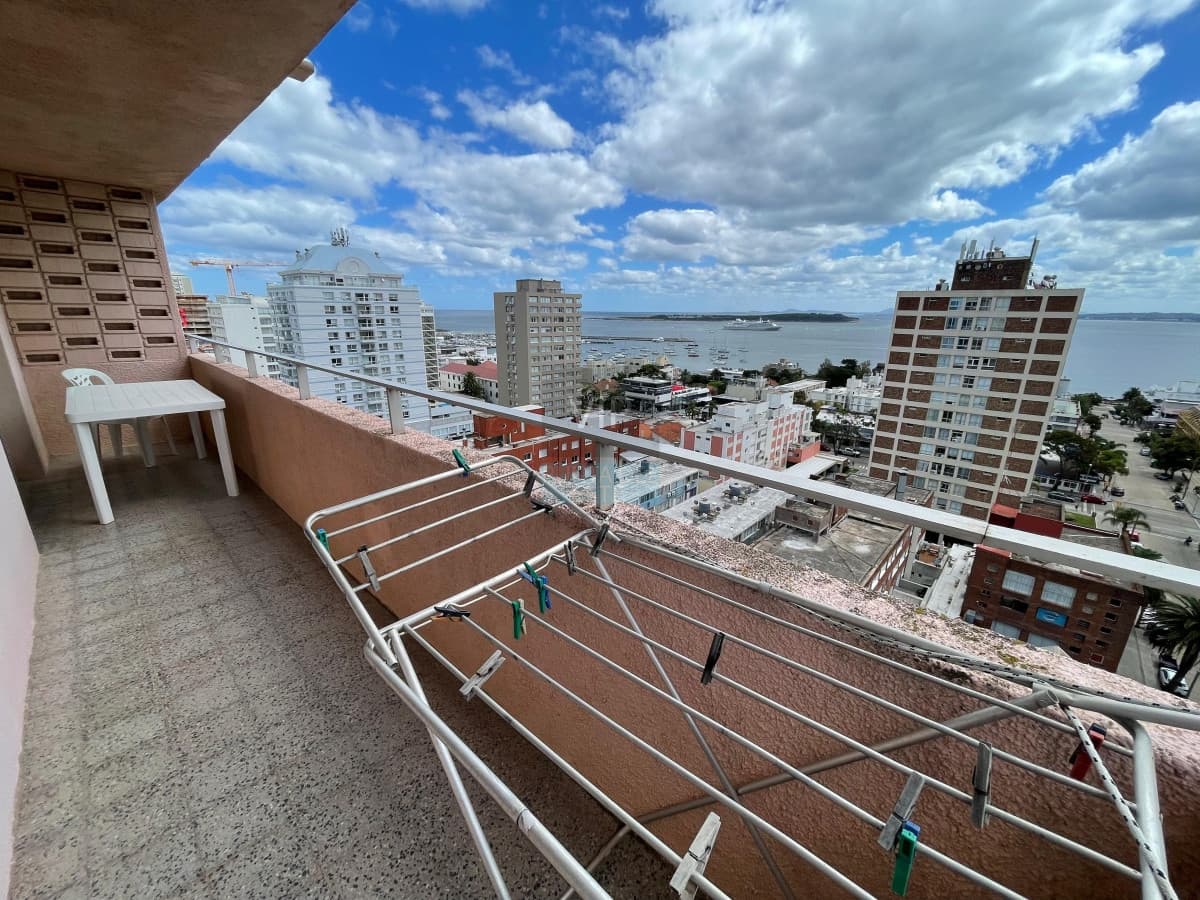 Venta apartamento 2 dormitorios con vista Peninsula