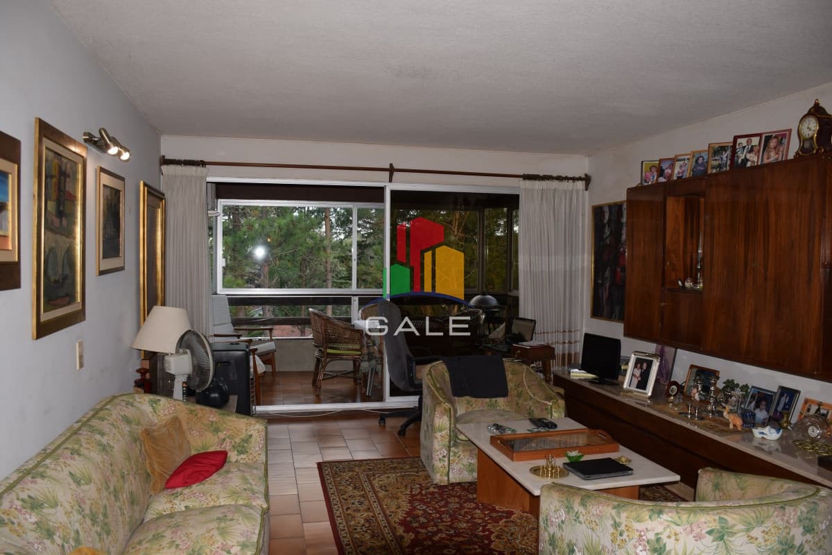 Gale Propiedades & Escribanía Apartamento ID.2277 - Apartamento 2 dormitorios y servicio