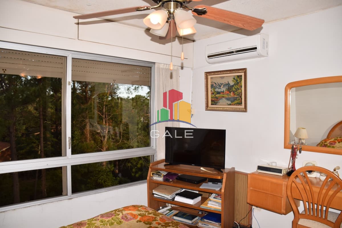 Gale Propiedades & Escribanía Apartamento ID.2277 - Apartamento 2 dormitorios y servicio