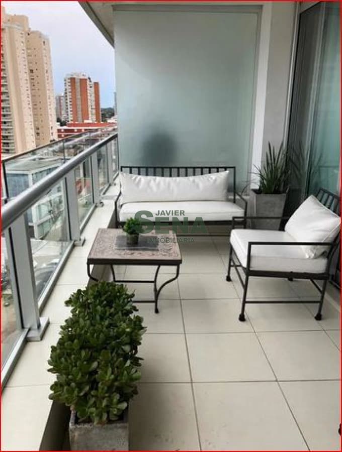 Venta de apartamento en la Mansa, 2 dormitorios, 3 baños, piscina, parrilla, y buena vista.