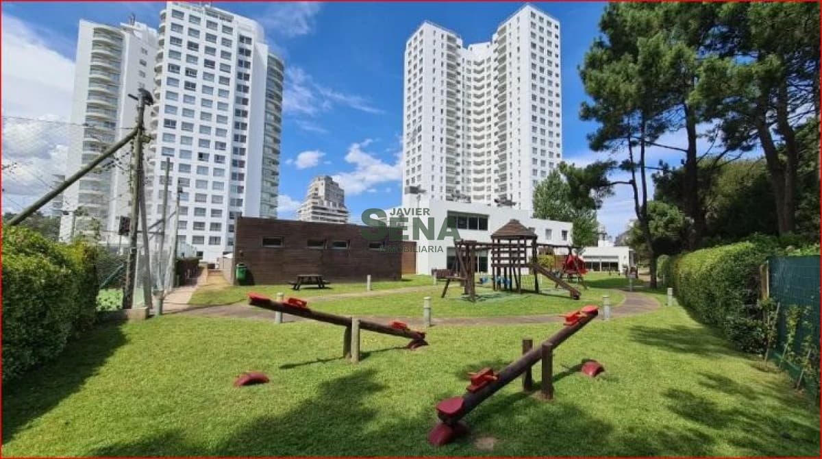Alquiler de apartamento en la Roosevelt, 1 dormitorio, baño, todos los servicios.
