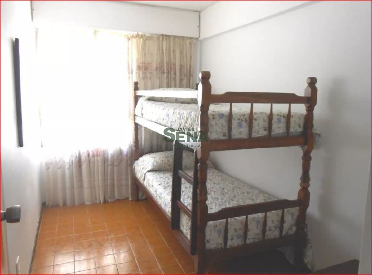 Alquiler y venta de apartamento en la brava, 2 dormitorios, baño, servicios, buena vista.