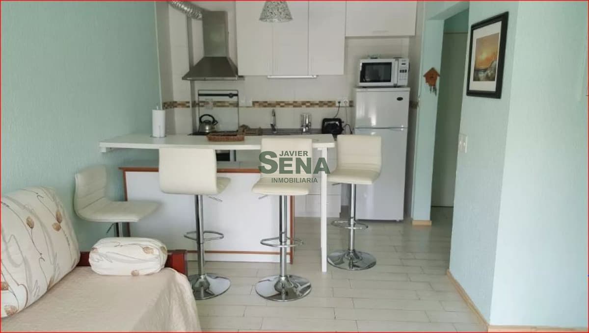 Alquiler y venta de apartamento en la brava, 1 dormitorio, baño, cerca del mar.