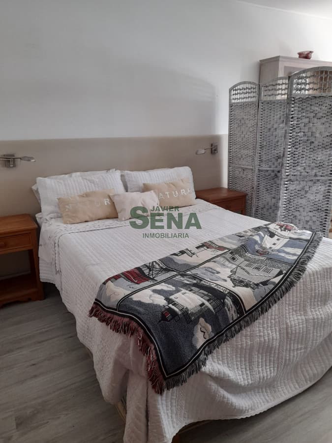 Alquiler de apartamento en la mansa, de 1 dormitorio, baño, frente al mar.