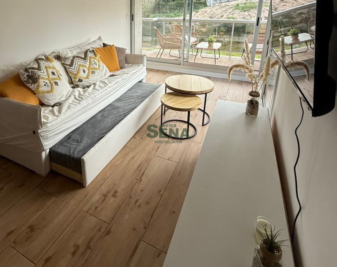 Alquiler temporal de apartamento, un dorm, baño, capacidad 4 personas en Mansa