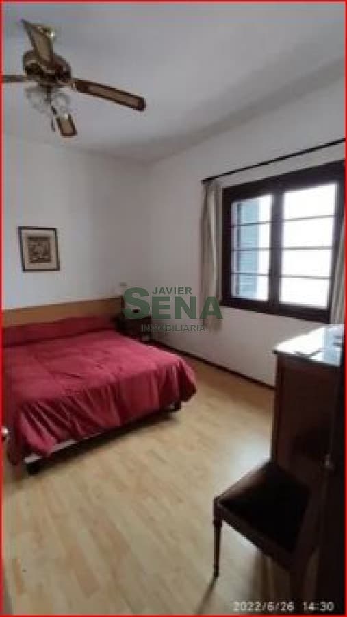 Alquiler de apartamento en la Peninsula, 1 dormitorio, baño, buena ubicacion.