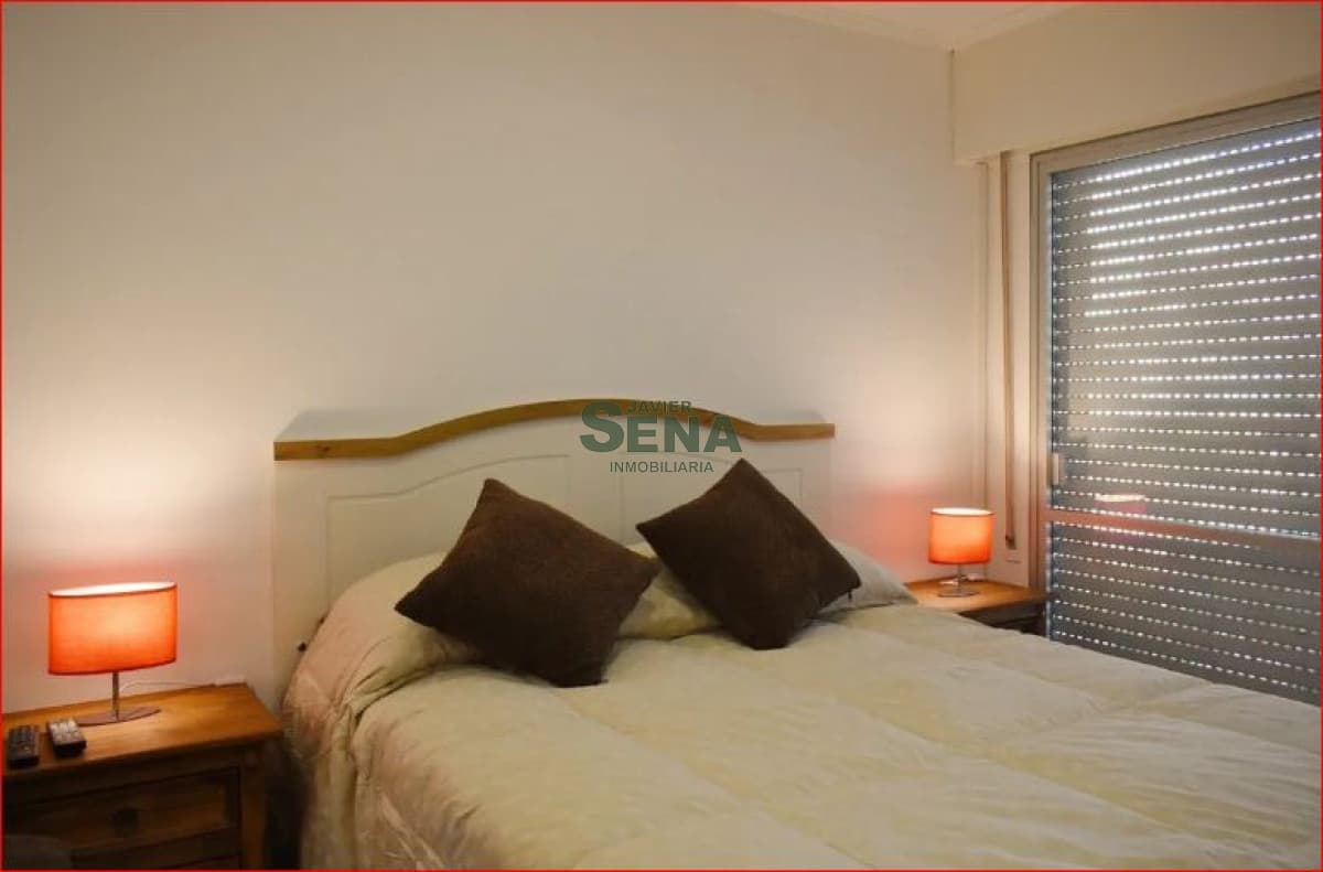 Alquiler de apartamento en la peninsula, mono ambiente, baño, cerca de todo.