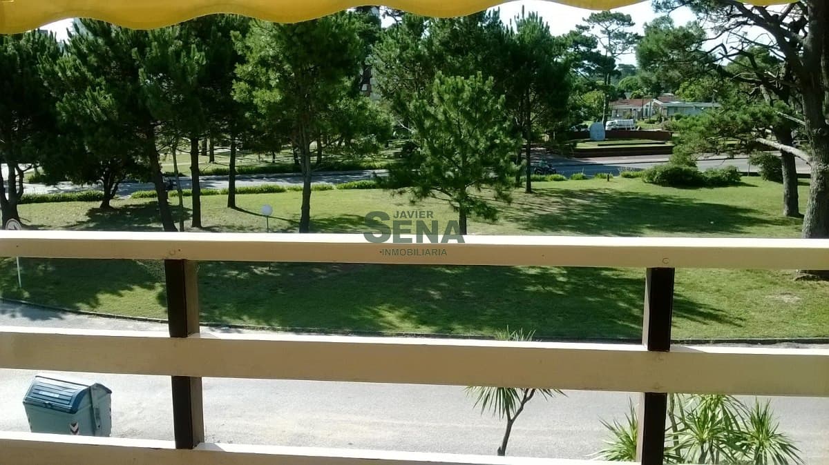 Venta y alquiler de apartameno en la Mansa, muy linda unidad, 2 dormitorios, baño, cerca del mar.
