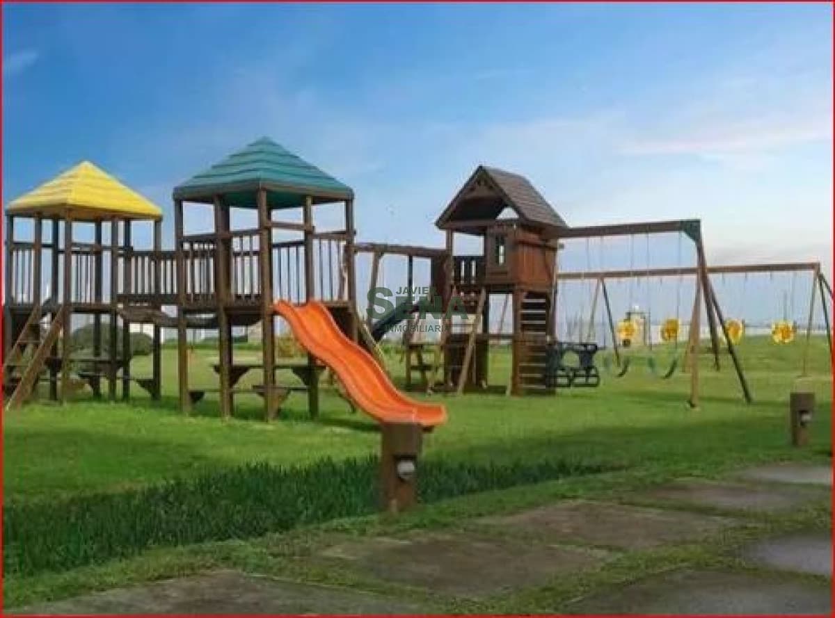 Alquiler de apartamento en Piedras del Chileno, 2 dormitorios, 2 baños, piscina, gran vista.