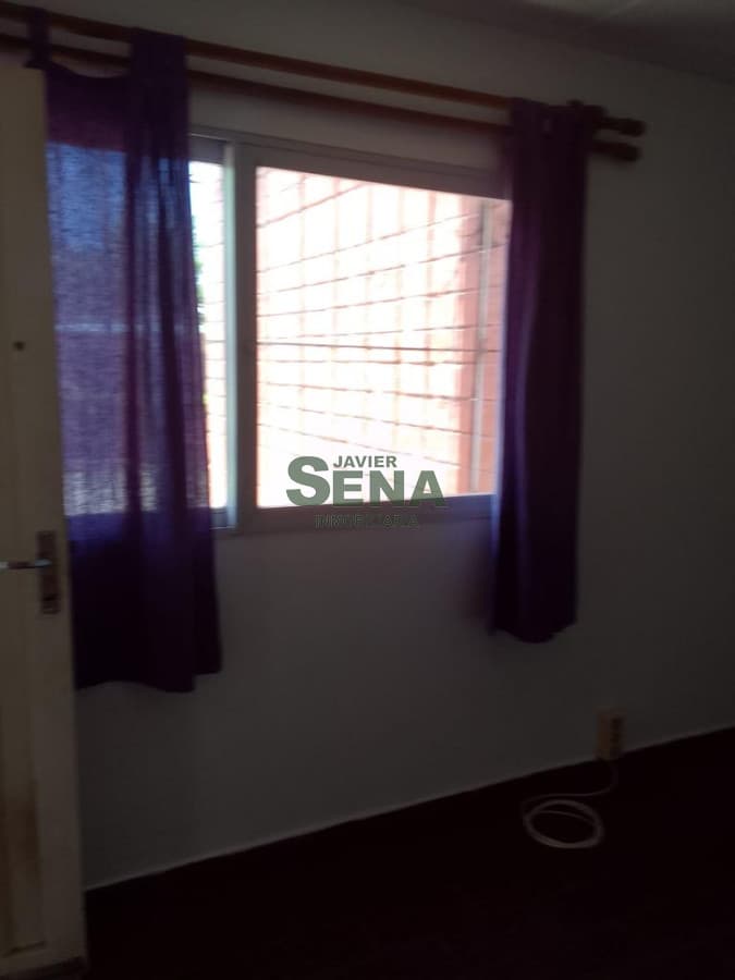 Venta de apartamento en Maldonado centro, 2 dormitorios, baño, buen lugar