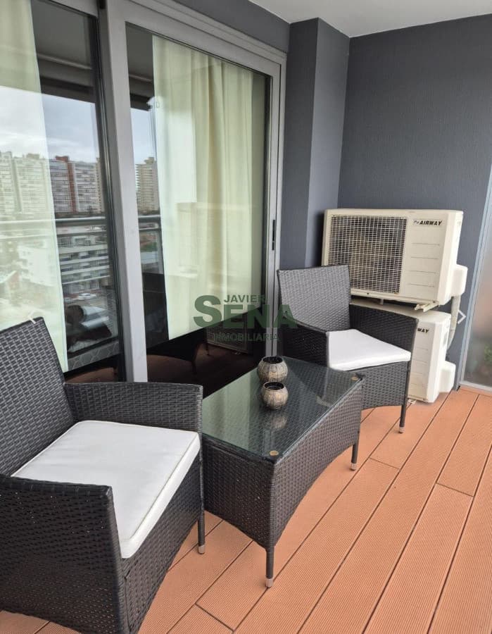 Alquiler temporal de 1 dorm y medio con excelente vista y amenities, balcon.