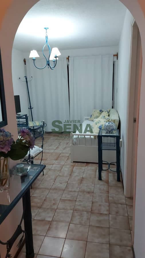 Alquiler temporal de apartamento de un dormitorio capacidad  4 personas en peninsula.
