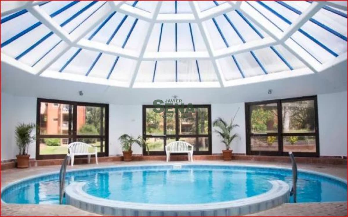 Alquiler de apartamento en Rincon del Indio, 2 dormitorios, 2 baños, piscina.