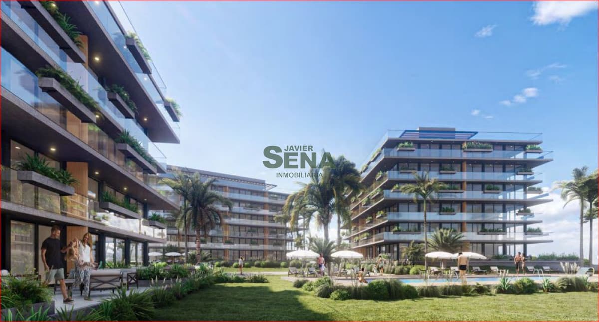 Venta de apartamento en la Mansa, 2 dormitorios, 2 baños, balcon buena vista.